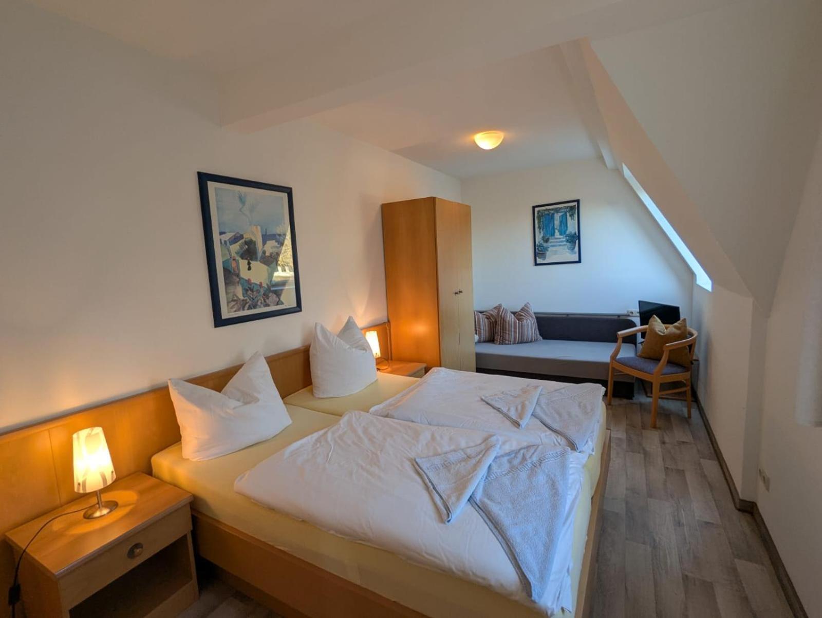 Pension & Restaurant Haus Hiddensee Клостер Экстерьер фото
